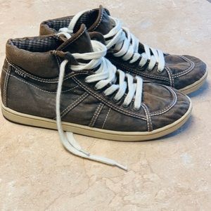 Roxy Canvas Shoes